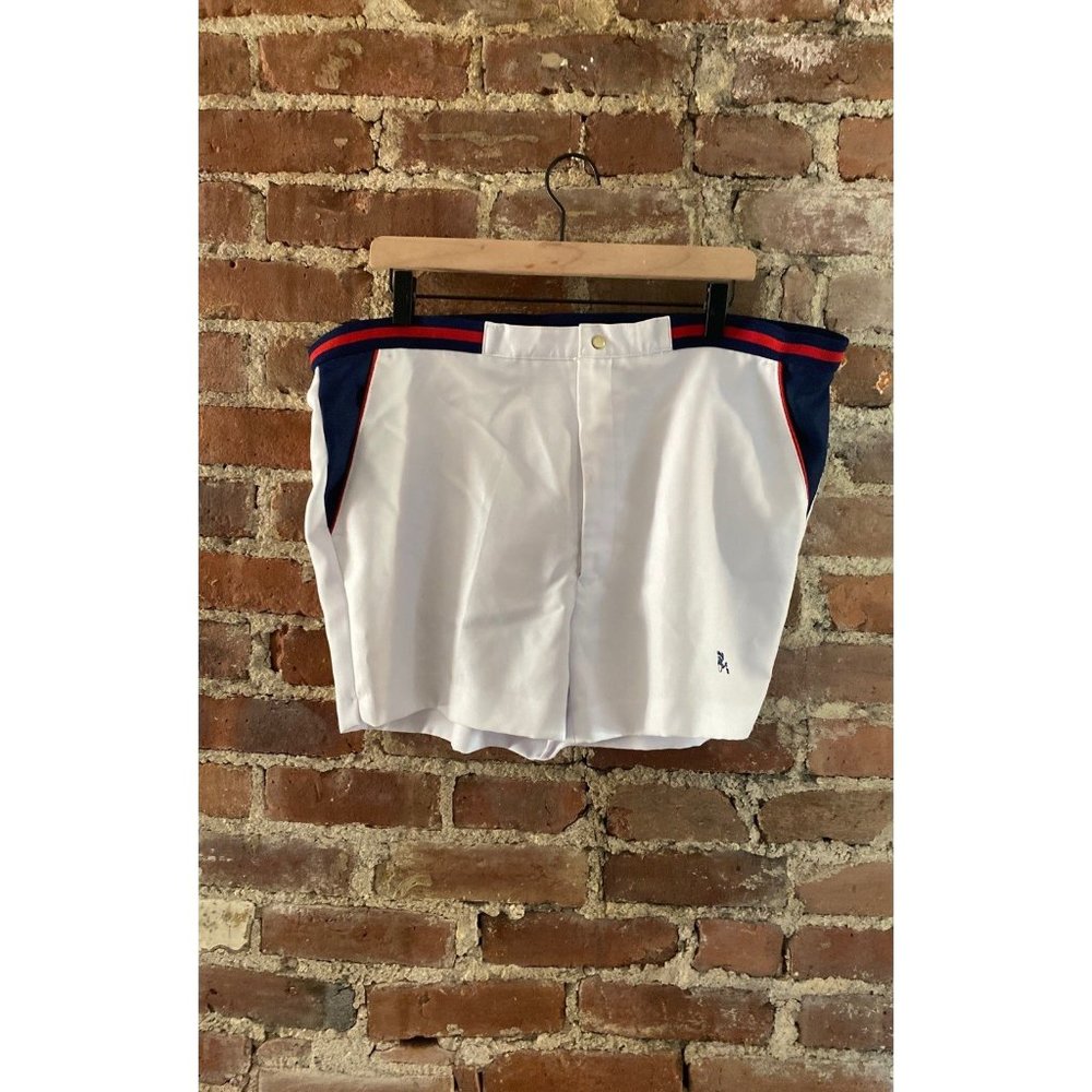 Vintage White RUNNER UP by ARGO Tennis Shorts with Two-Tone Waist Trim 38